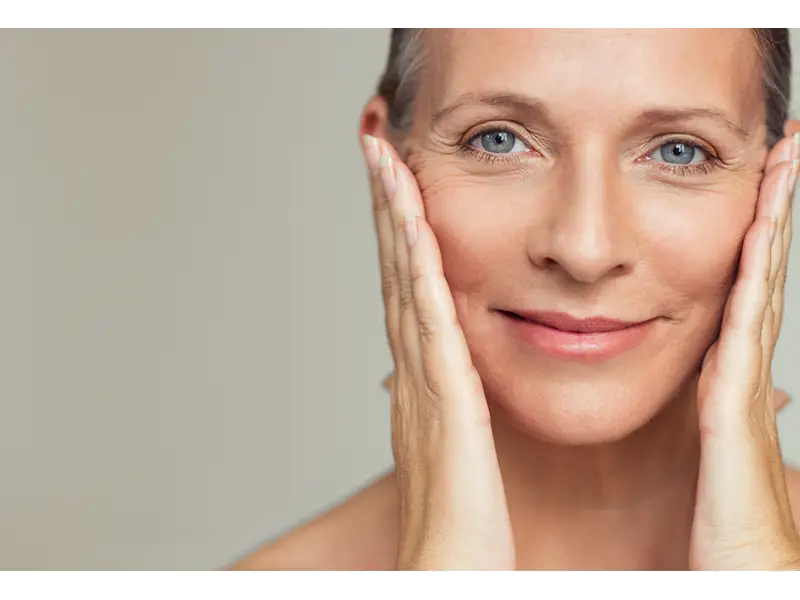 Volume E Firmeza 4 SKN Facials Volume e Firmeza é um tratamento indicado para todos os tipos de pele que apresentam linhas de expressão, falta de tom e densidade na sua pele devido ao passar do tempo, perdas de peso. A técnica visa proporcionar Volume e Firmeza à pele, melhorando visivelmente sua aparência.